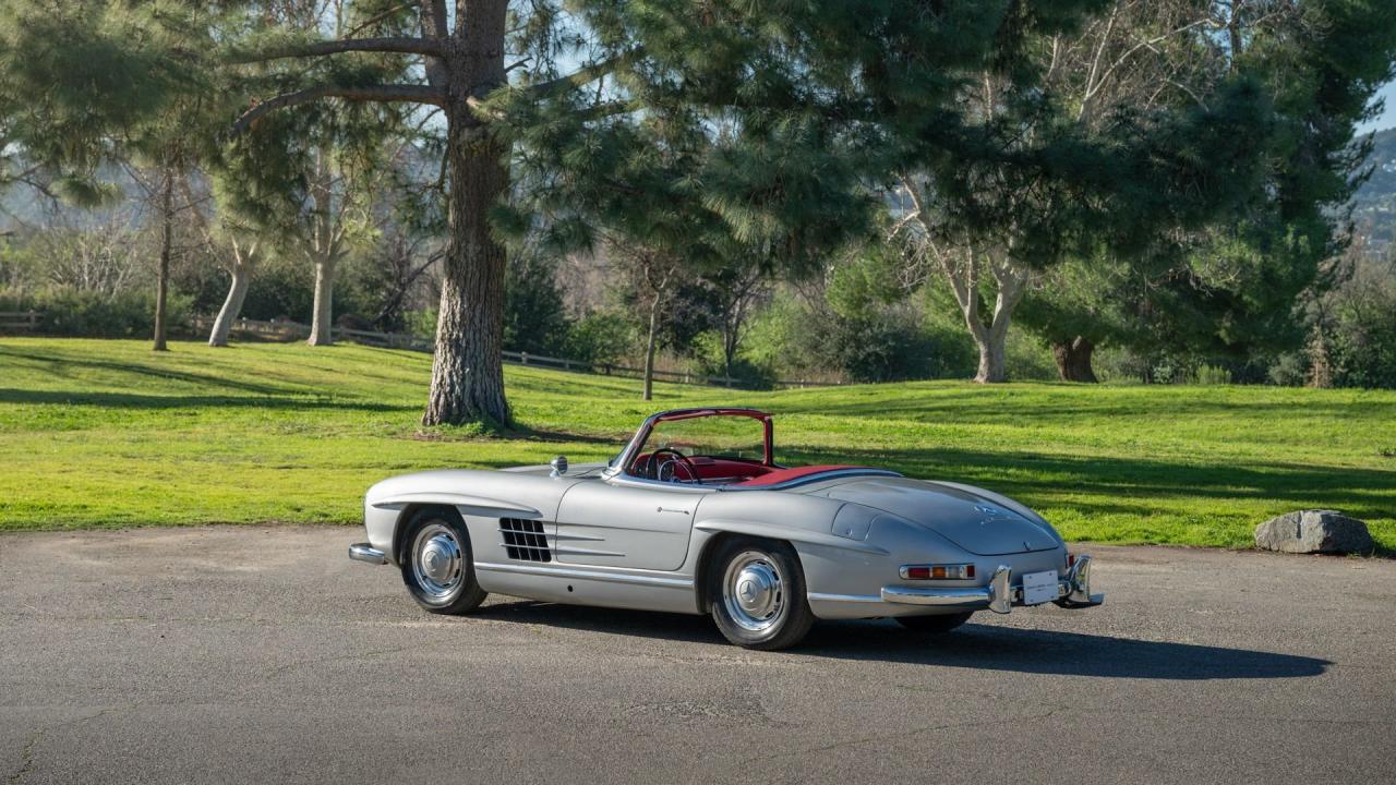 1960 Mercedes - Benz 300 SL Roadster