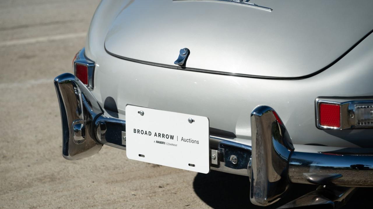 1960 Mercedes - Benz 300 SL Roadster