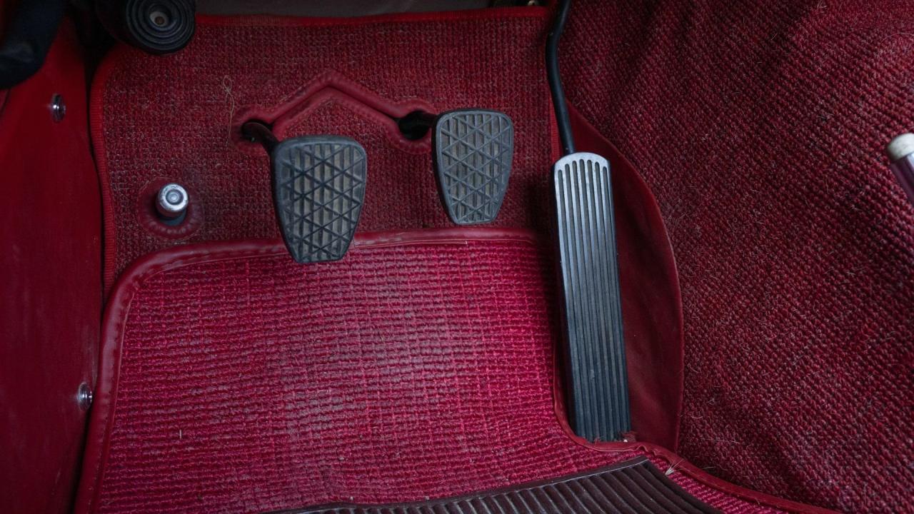 1960 Mercedes - Benz 300 SL Roadster