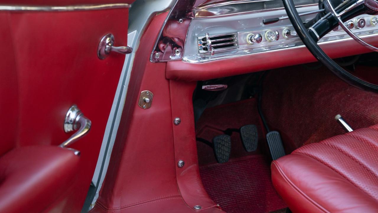 1960 Mercedes - Benz 300 SL Roadster