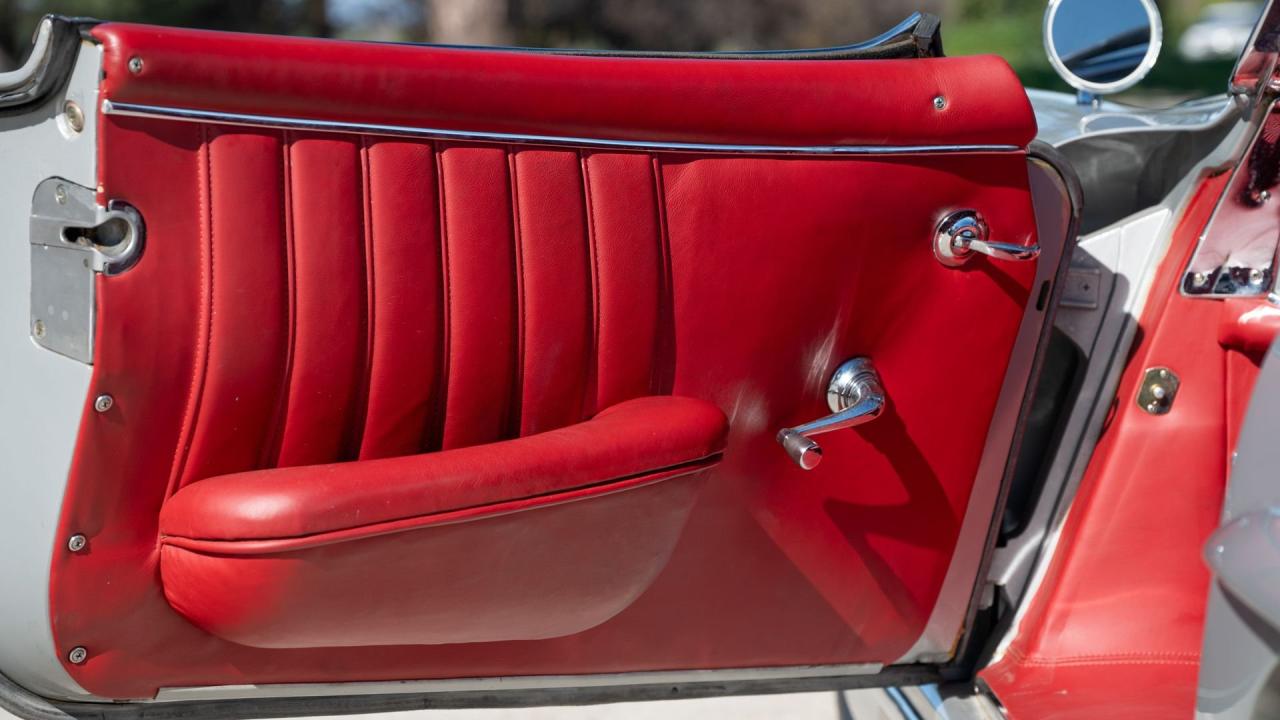 1960 Mercedes - Benz 300 SL Roadster