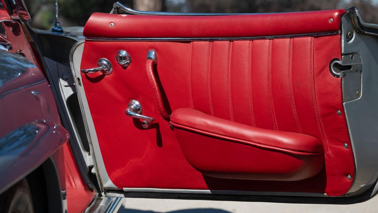 1960 Mercedes - Benz 300 SL Roadster