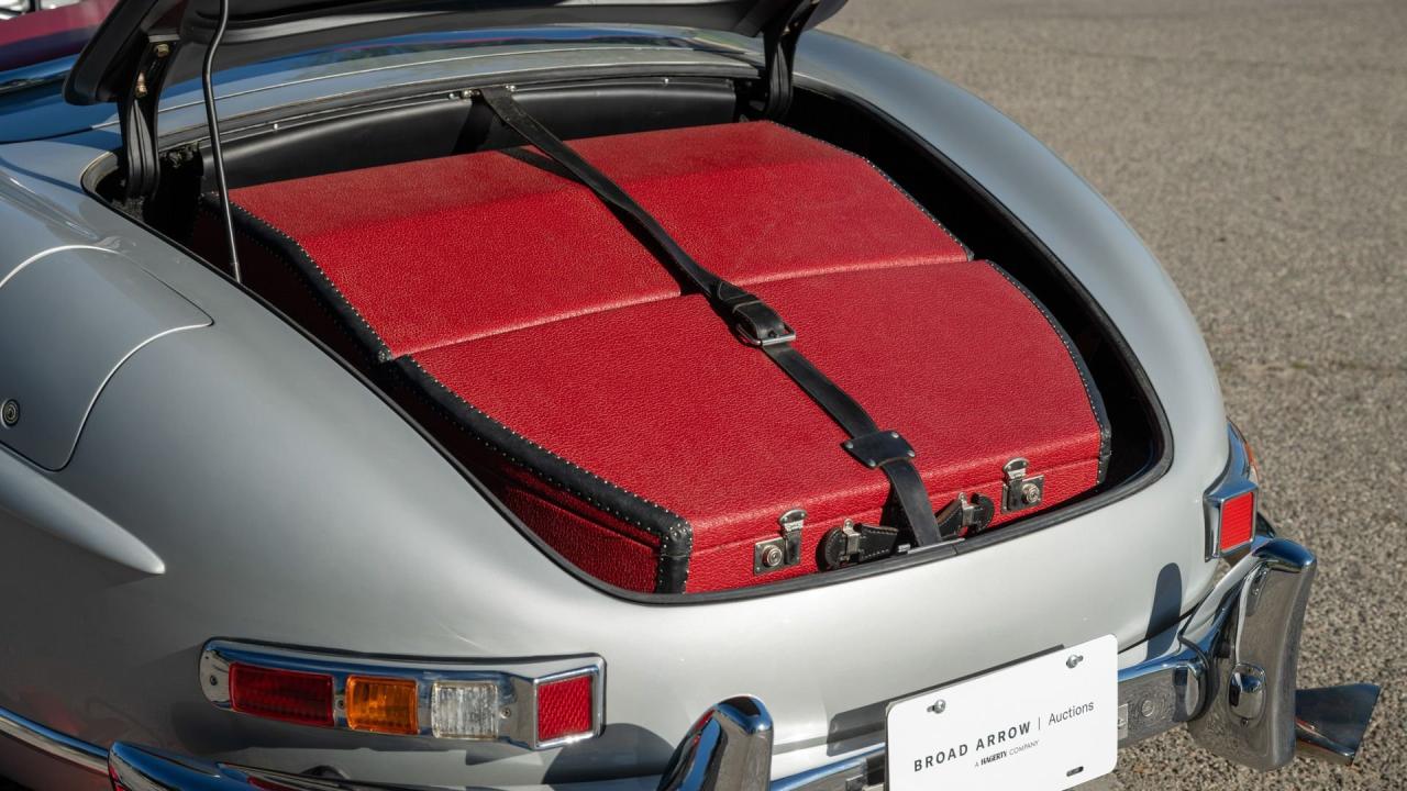 1960 Mercedes - Benz 300 SL Roadster