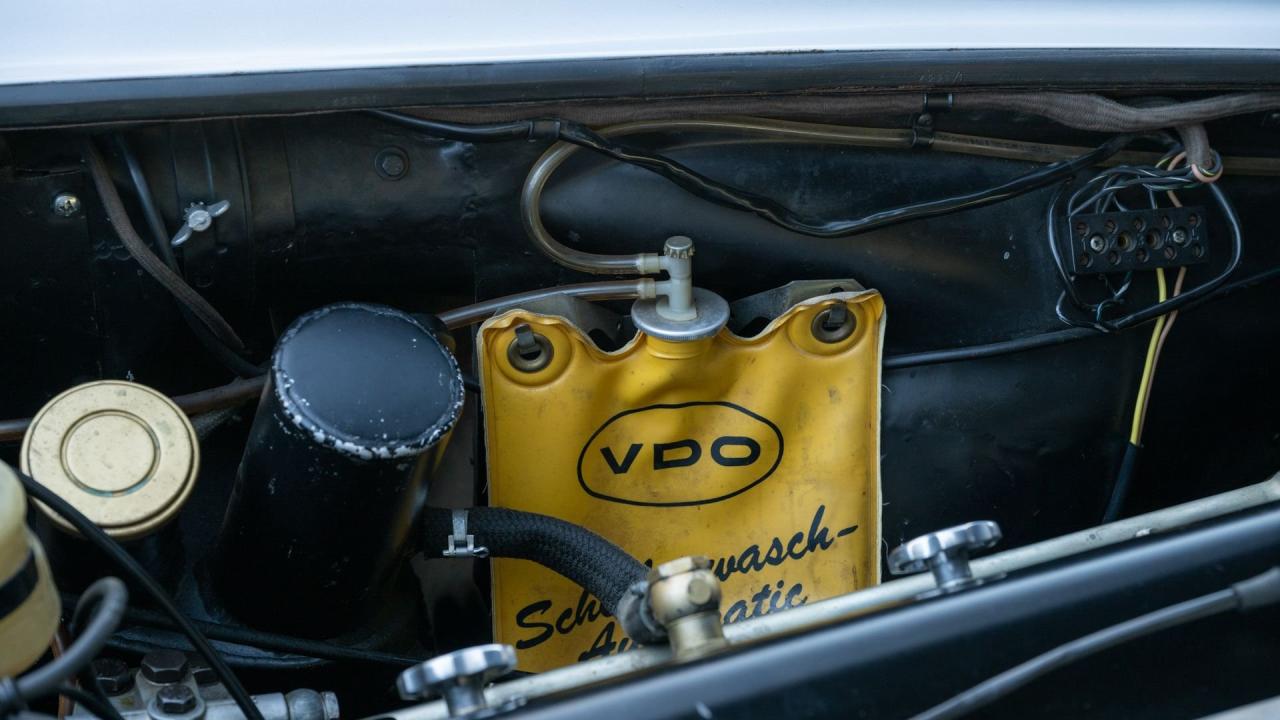 1960 Mercedes - Benz 300 SL Roadster