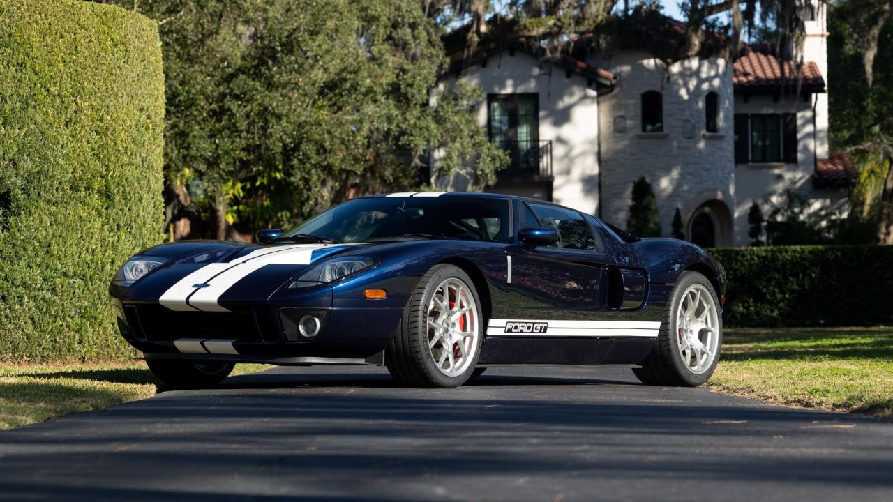 2005 Ford GT