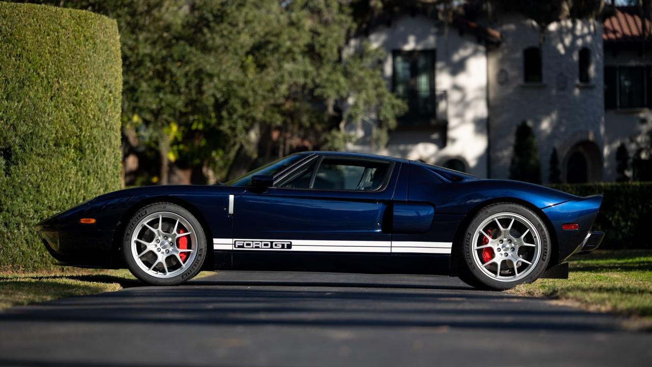 2005 Ford GT
