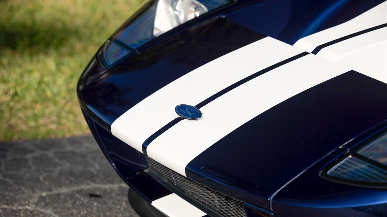 2005 Ford GT