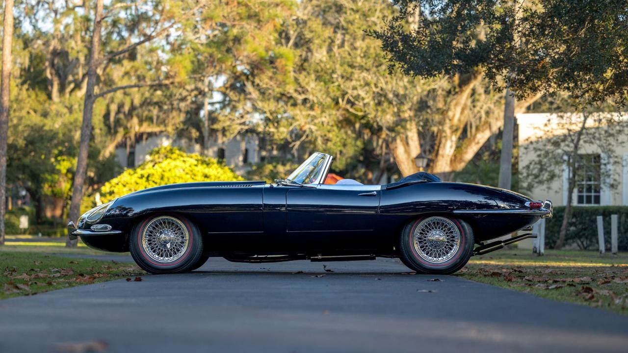 1967 Jaguar E-Type Series 1 4.2 Roadster