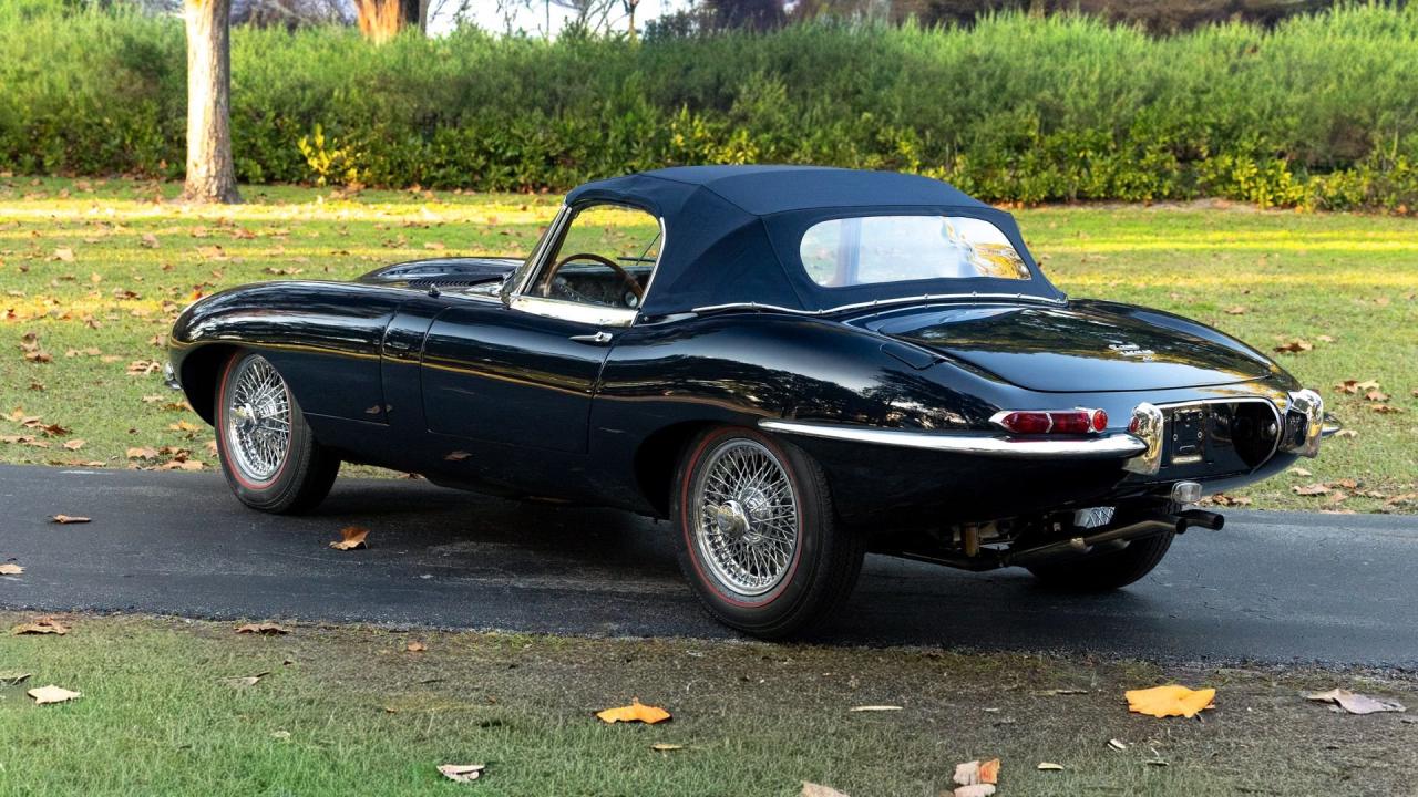 1967 Jaguar E-Type Series 1 4.2 Roadster