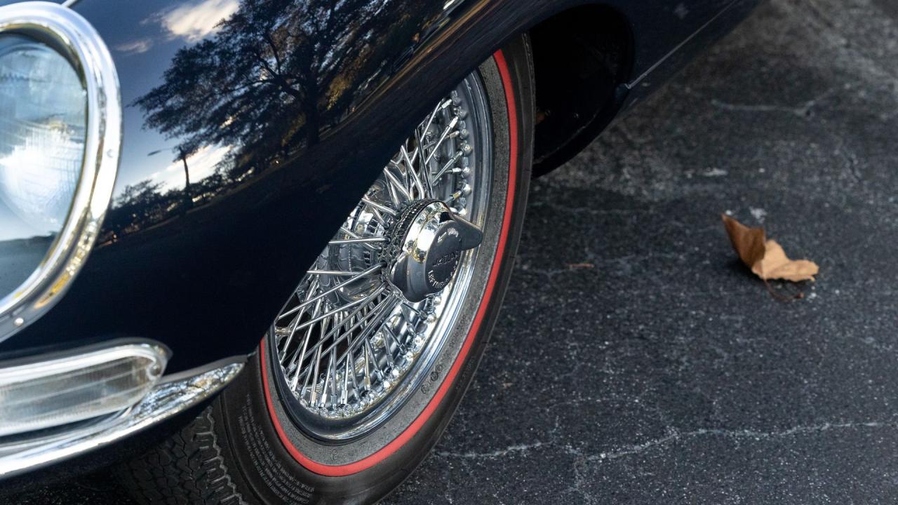 1967 Jaguar E-Type Series 1 4.2 Roadster