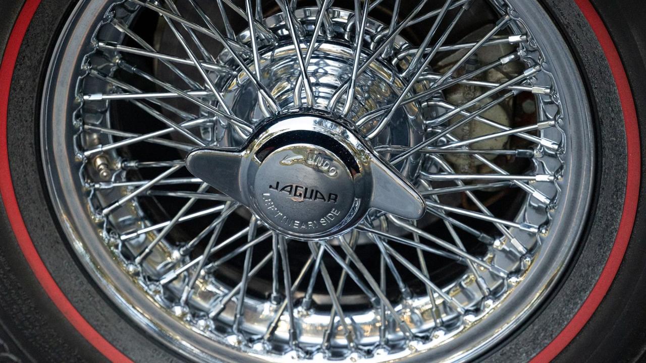 1967 Jaguar E-Type Series 1 4.2 Roadster