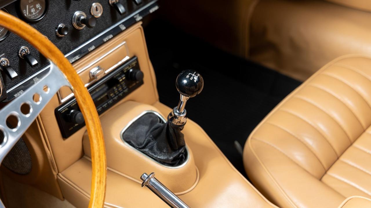 1967 Jaguar E-Type Series 1 4.2 Roadster