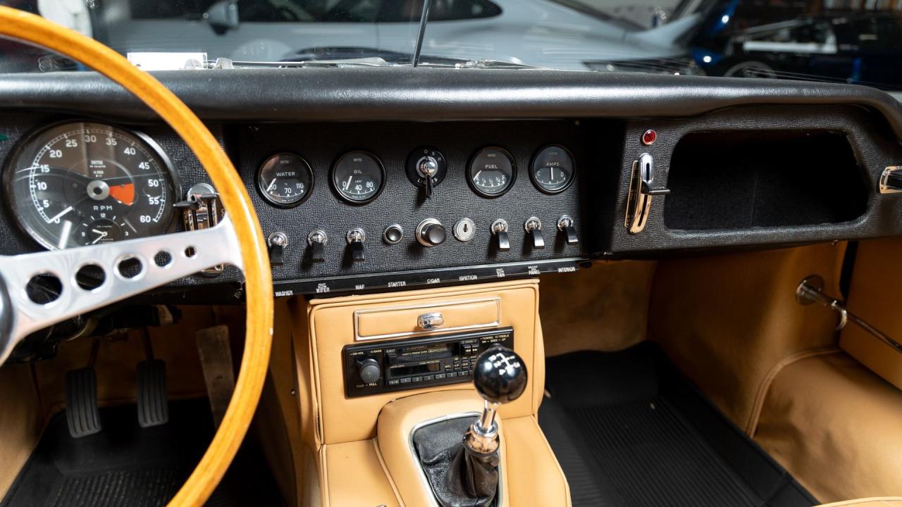 1967 Jaguar E-Type Series 1 4.2 Roadster