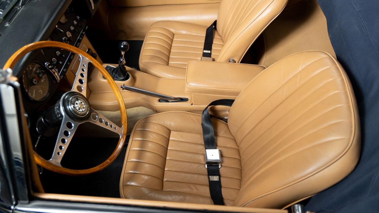 1967 Jaguar E-Type Series 1 4.2 Roadster