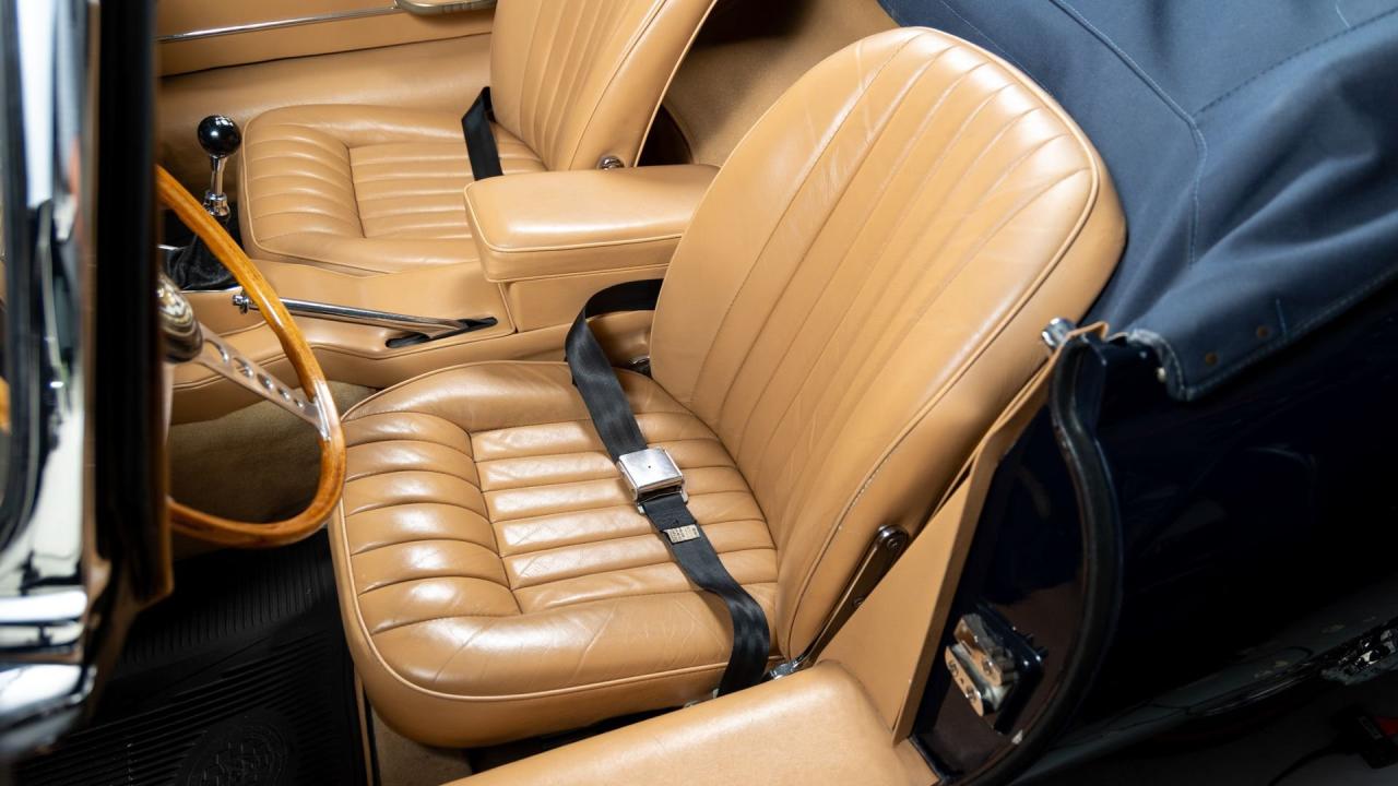 1967 Jaguar E-Type Series 1 4.2 Roadster