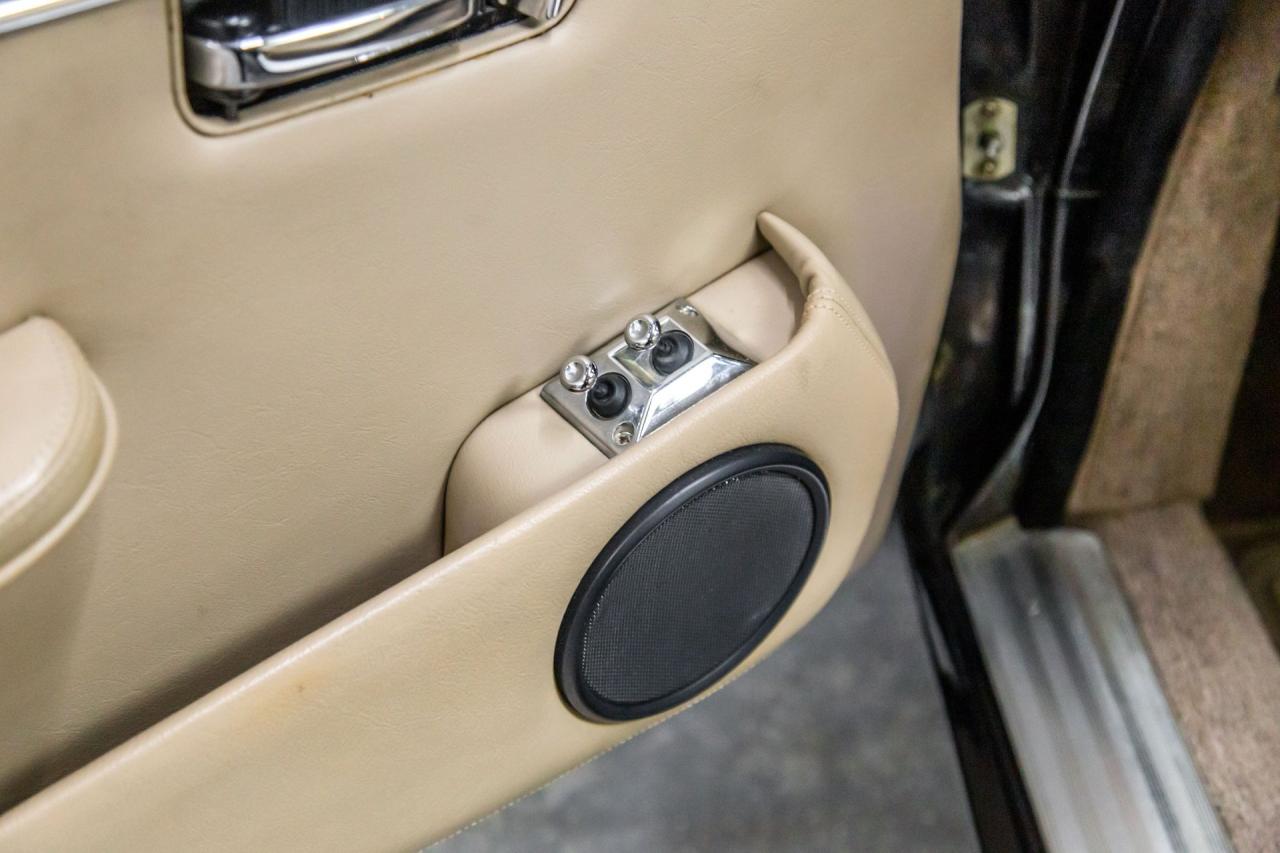 1985 Jaguar 43866 mile XJ6 VDP