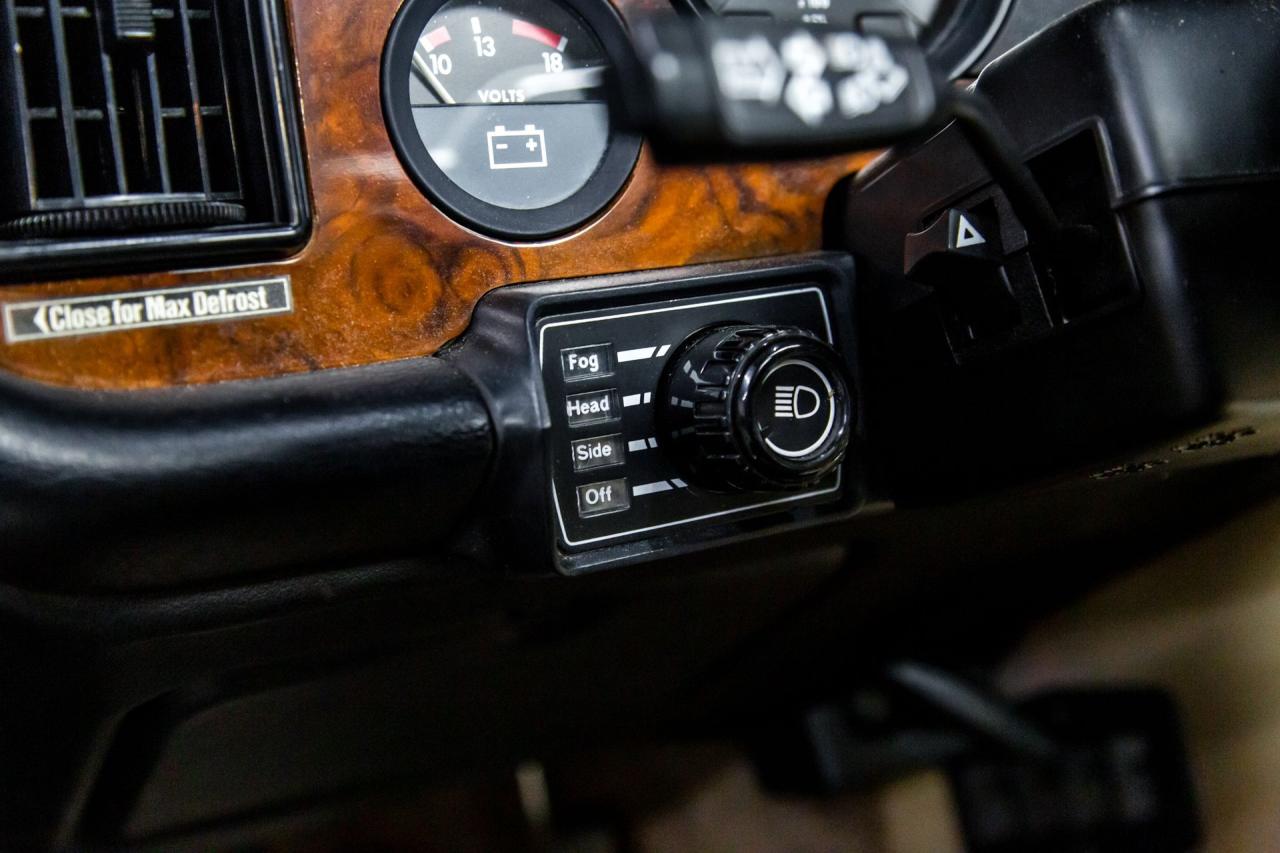 1985 Jaguar 43866 mile XJ6 VDP