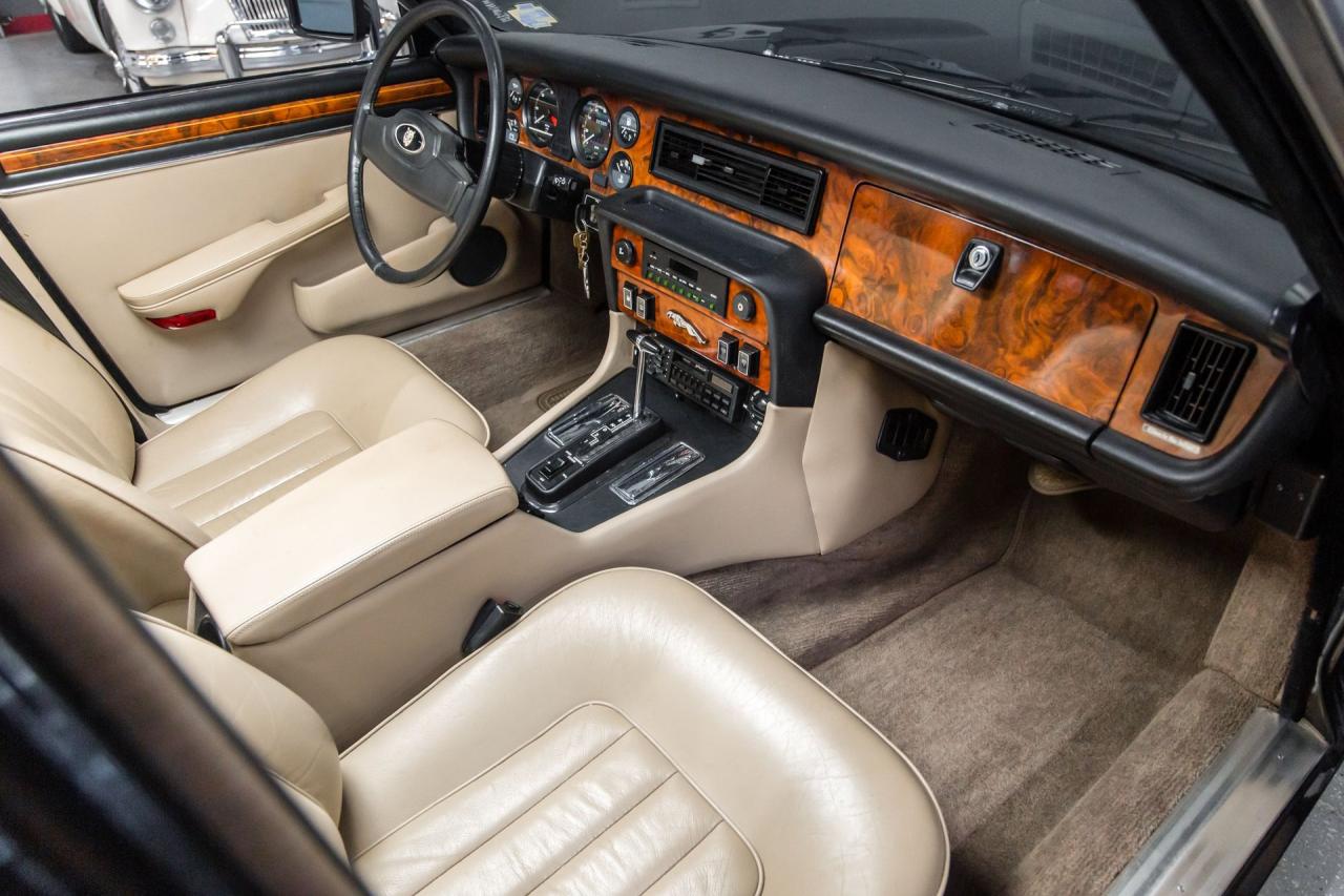 1985 Jaguar 43866 mile XJ6 VDP