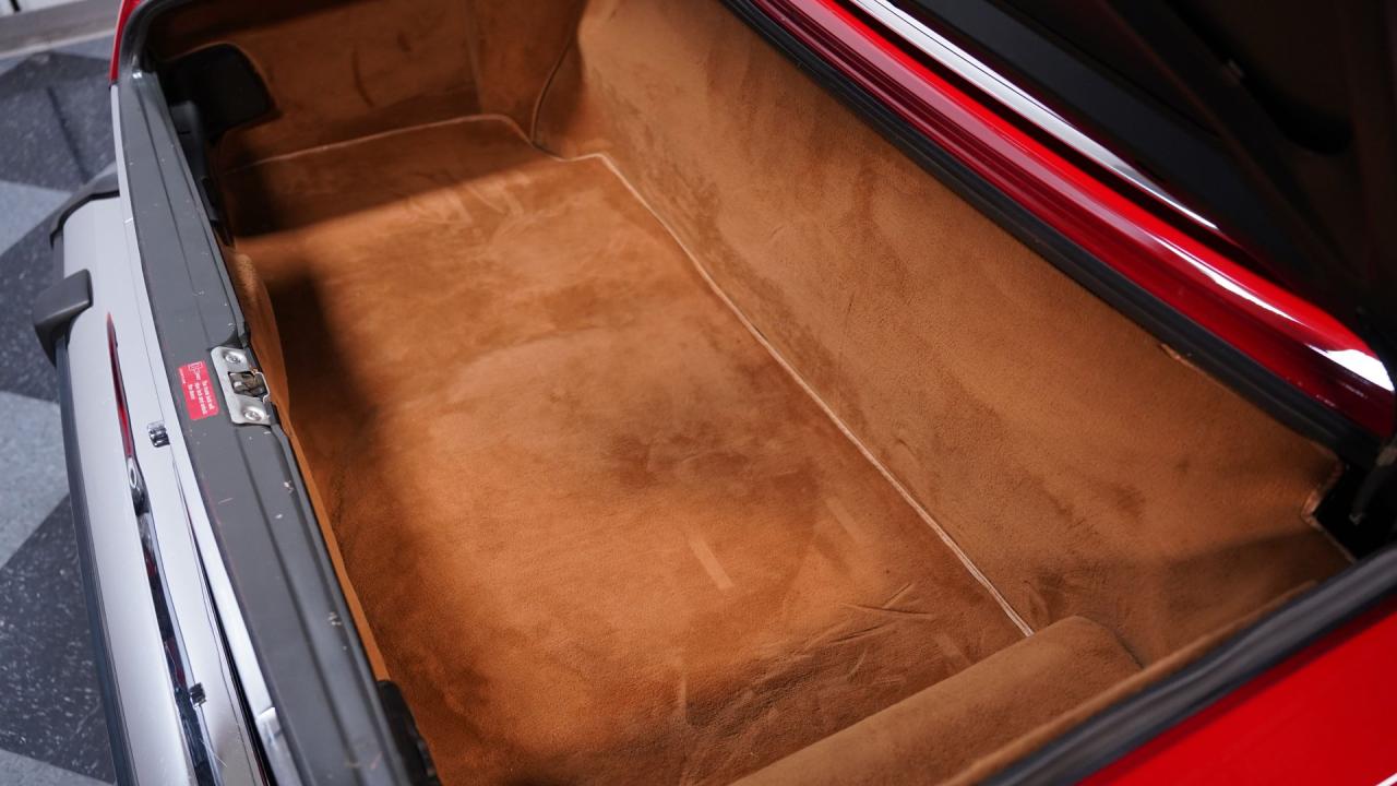 1986 Mercedes - Benz 560SL