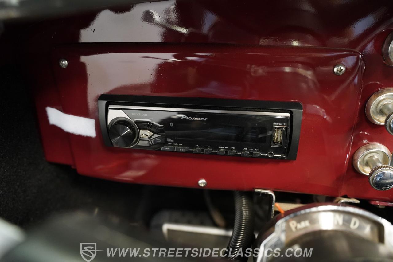 1948 Willys Jeepster