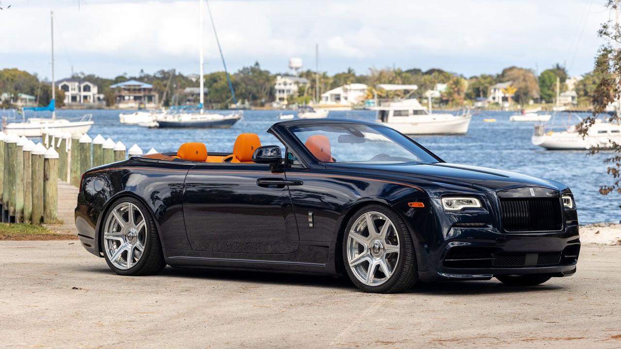 2017 Rolls - Royce Dawn