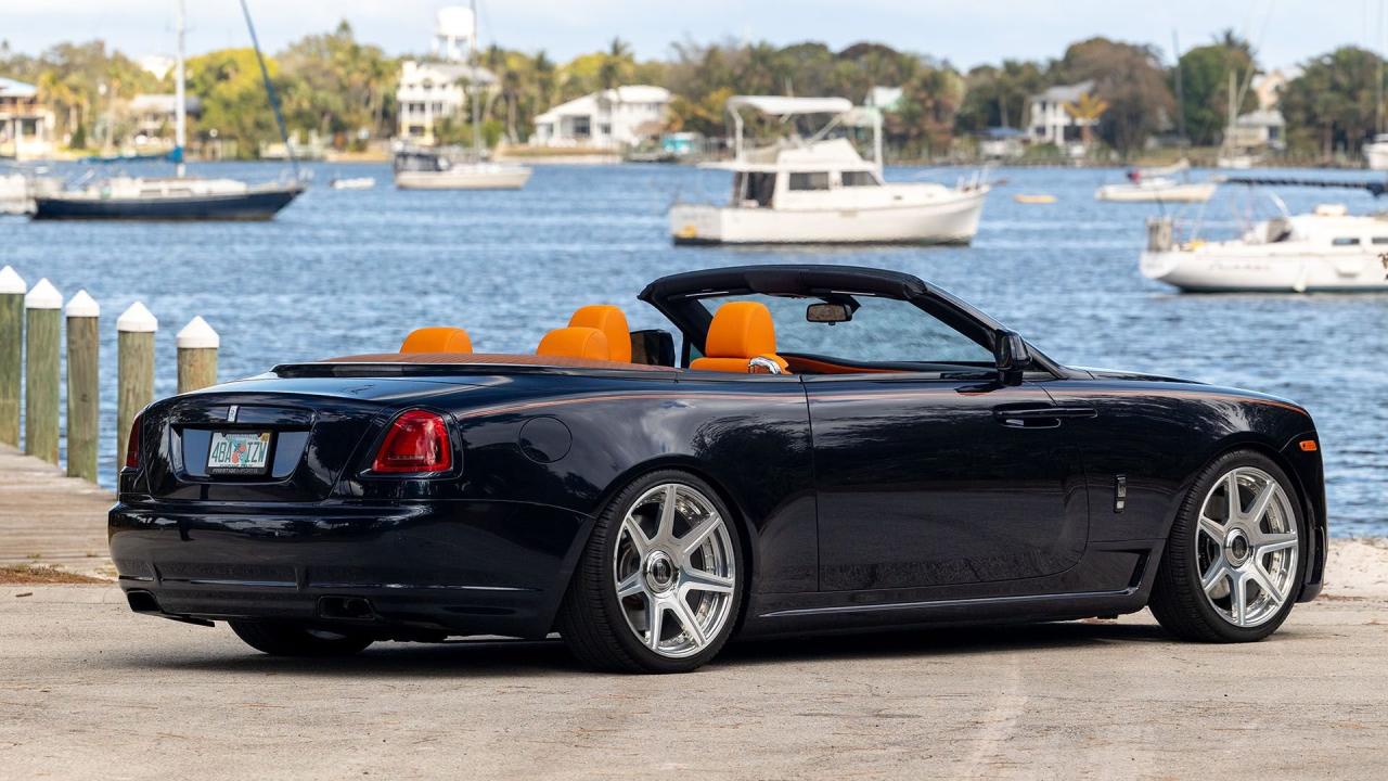 2017 Rolls - Royce Dawn