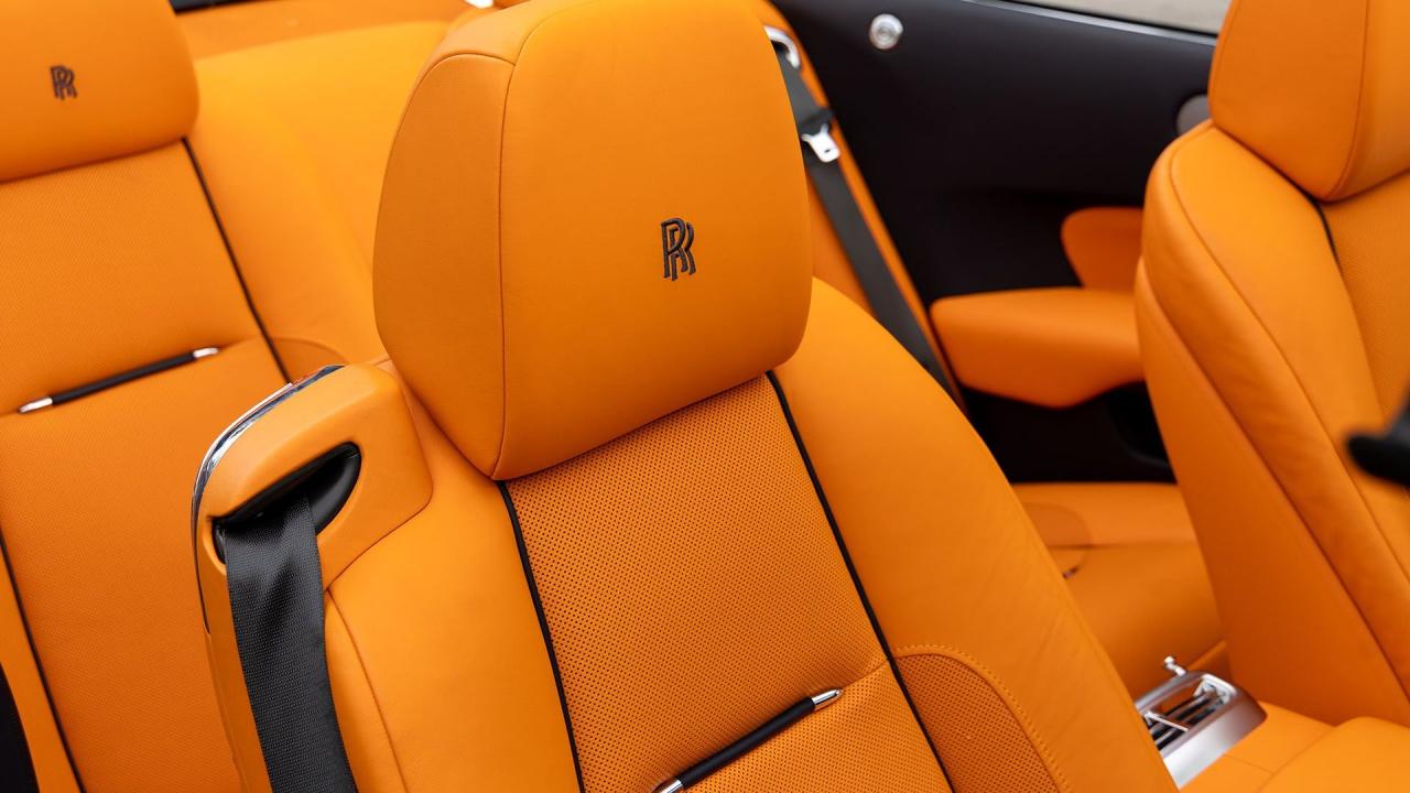 2017 Rolls - Royce Dawn