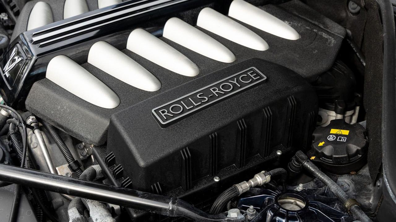 2017 Rolls - Royce Dawn