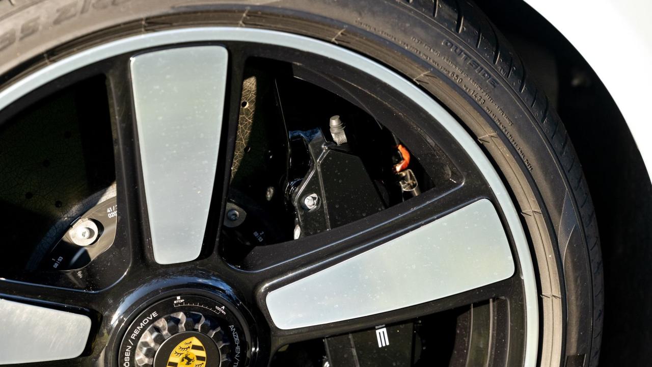 2023 Porsche 911 Sport Classic