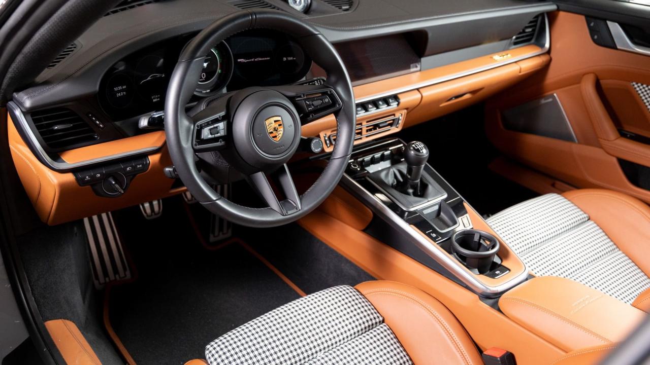 2023 Porsche 911 Sport Classic