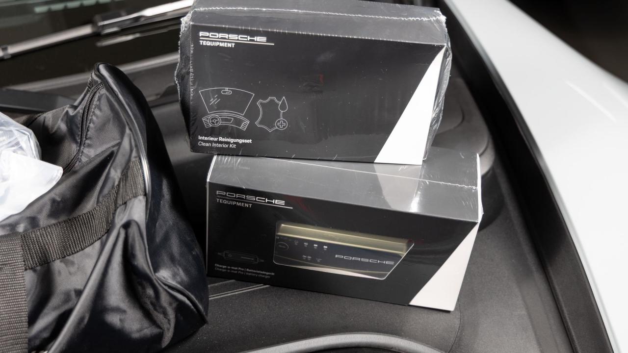 2023 Porsche 911 Sport Classic