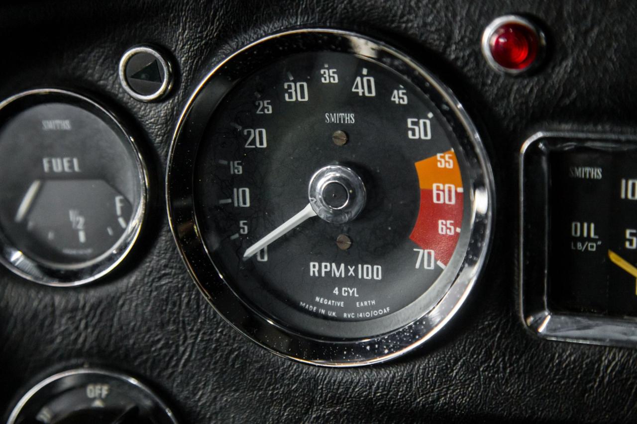 1974 MG MGB GT OVERDRIVE