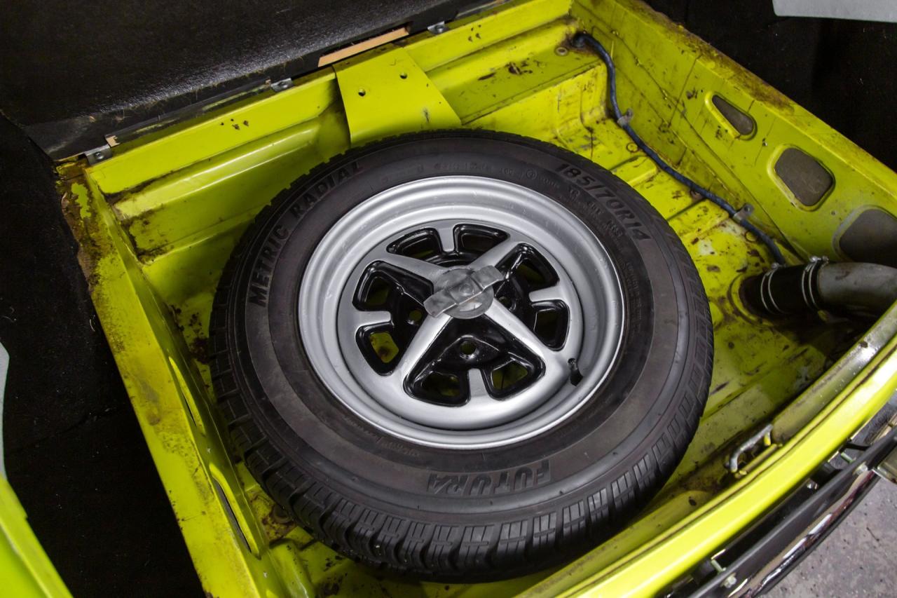 1974 MG MGB GT OVERDRIVE