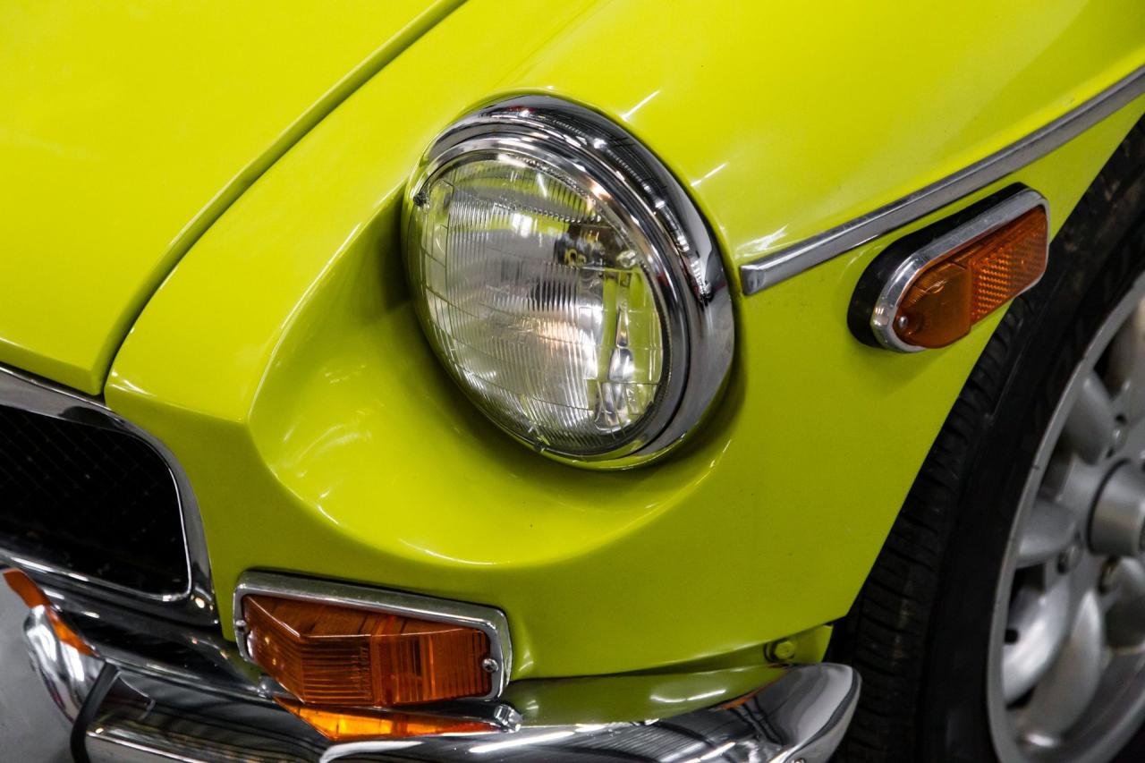 1974 MG MGB GT OVERDRIVE