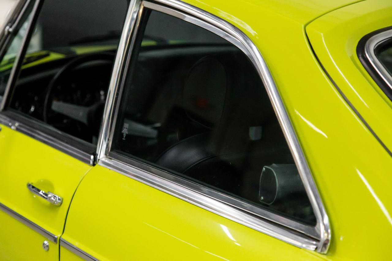 1974 MG MGB GT OVERDRIVE