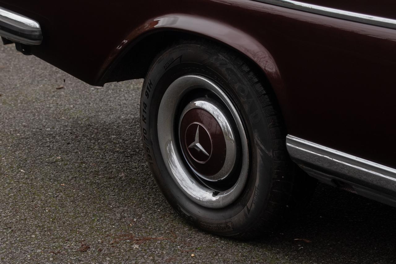 1966 Mercedes - Benz 300 SE Coup&eacute;