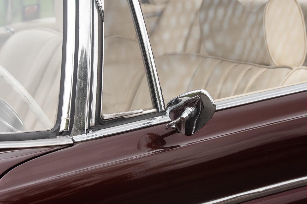 1966 Mercedes - Benz 300 SE Coup&eacute;