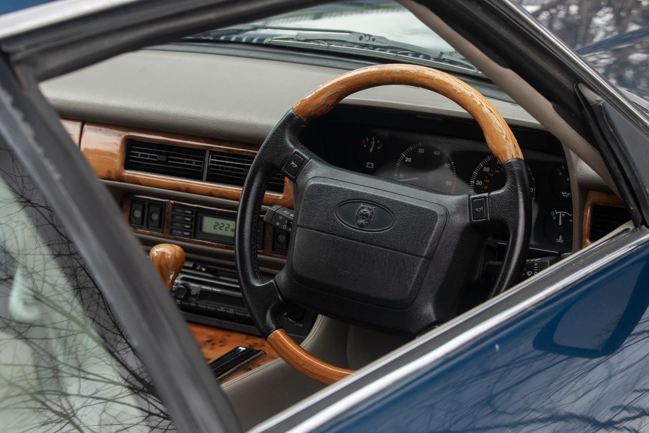 1995 Jaguar XJS Celebration Coup&eacute;