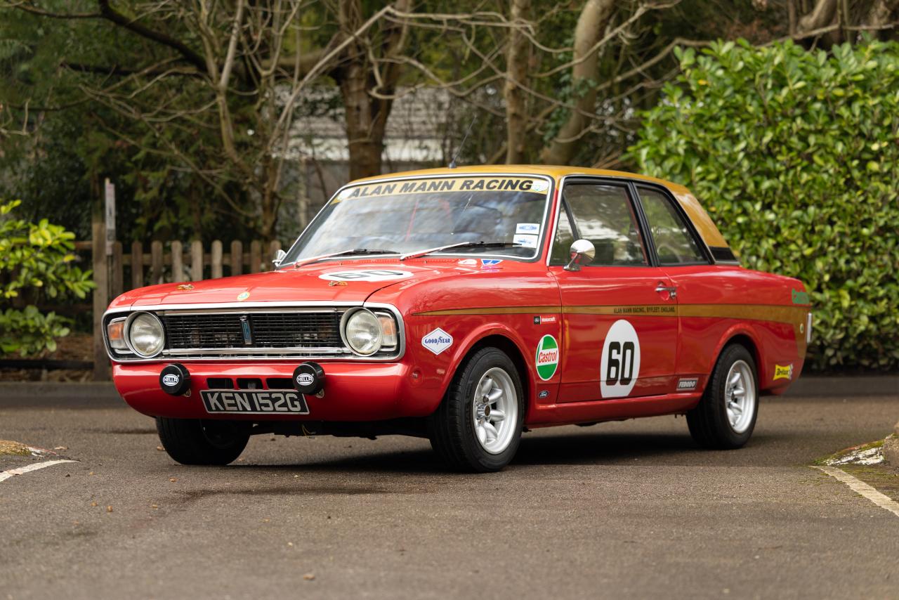 1969 Ford Cortina Mk. II (Alan Mann Tribute)