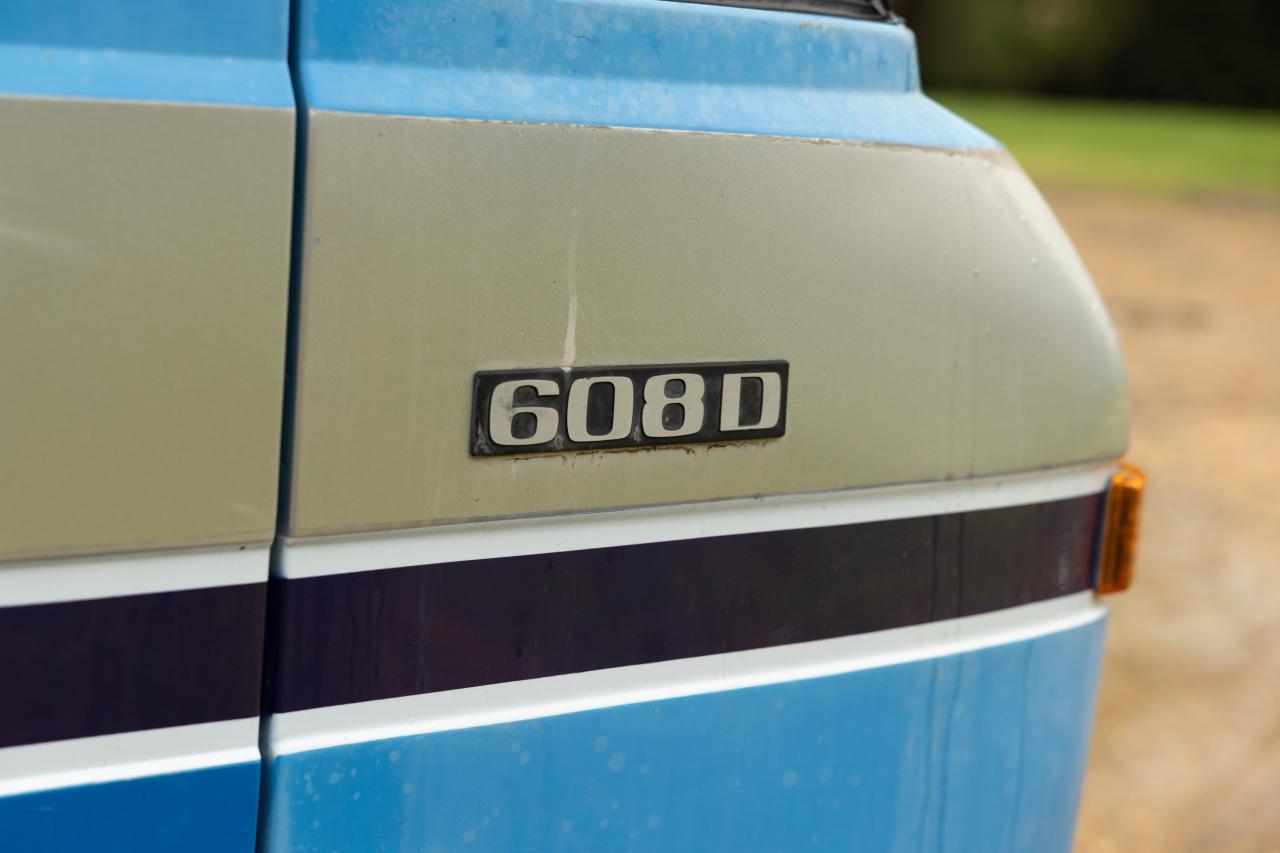 1982 Mercedes - Benz 608D (Flatbed)