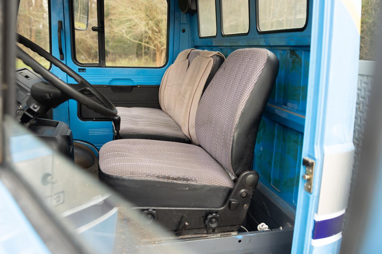 1982 Mercedes - Benz 608D (Flatbed)