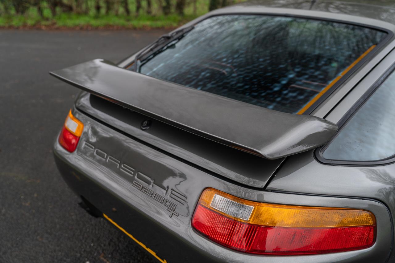 1993 Porsche 928 GT