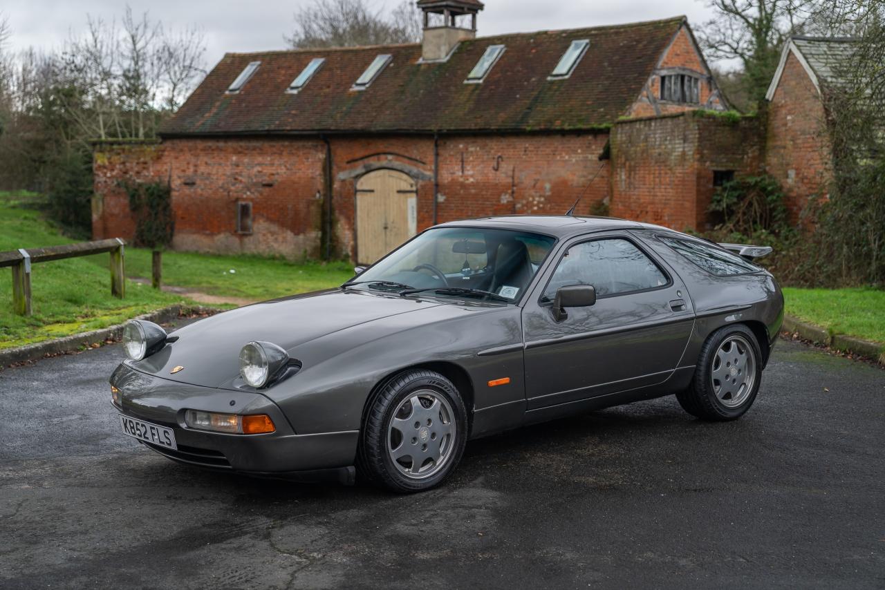1993 Porsche 928 GT
