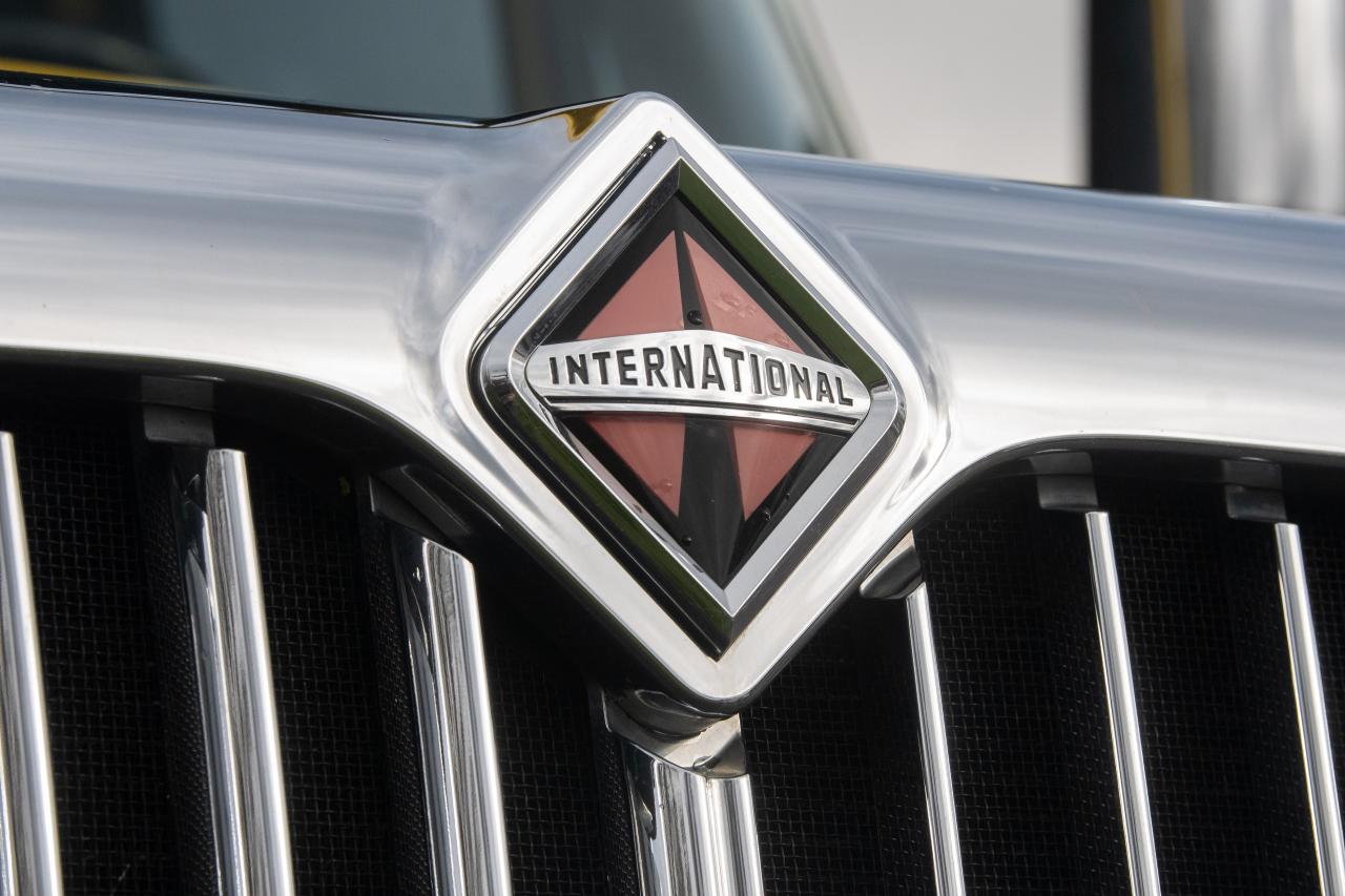 2005 International Navistar CXT 7300