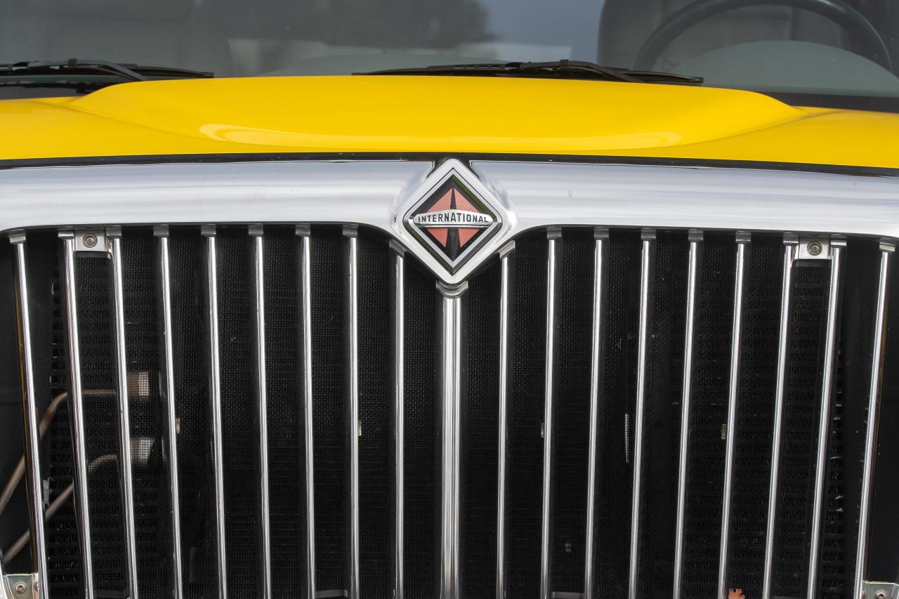 2005 International Navistar CXT 7300