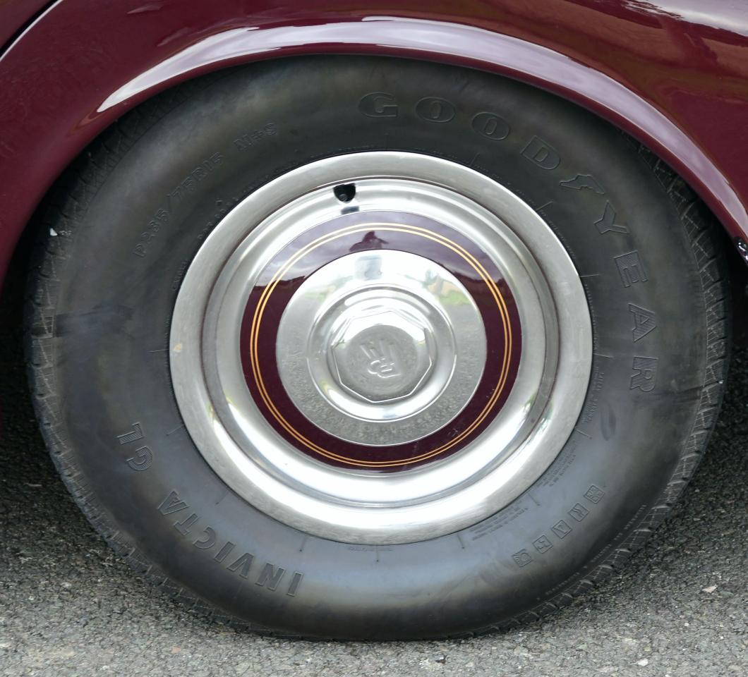 1960 Rolls - Royce Silver Cloud II LWB by James Young