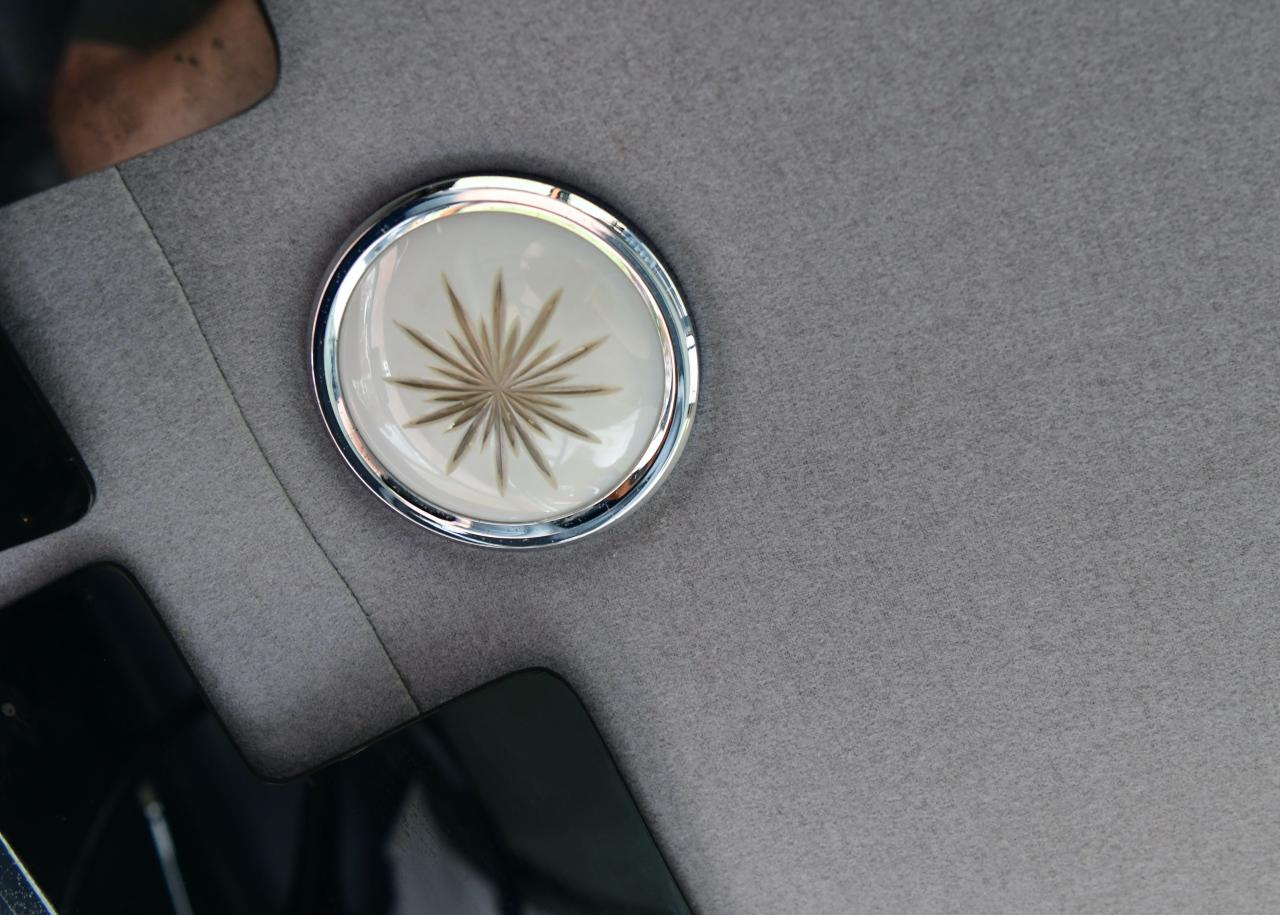 1960 Rolls - Royce Silver Cloud II LWB by James Young