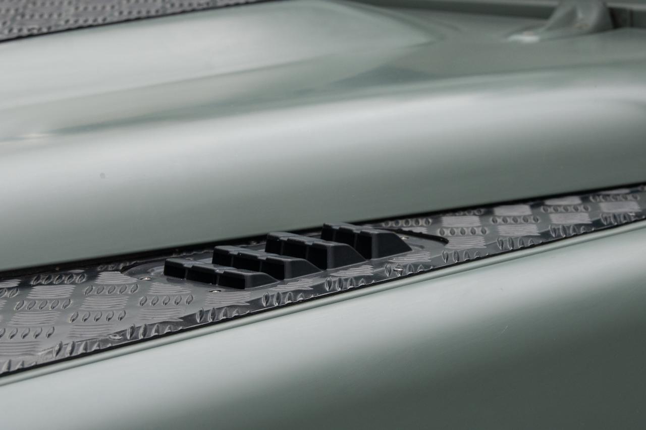 2010 Land Rover Defender 110