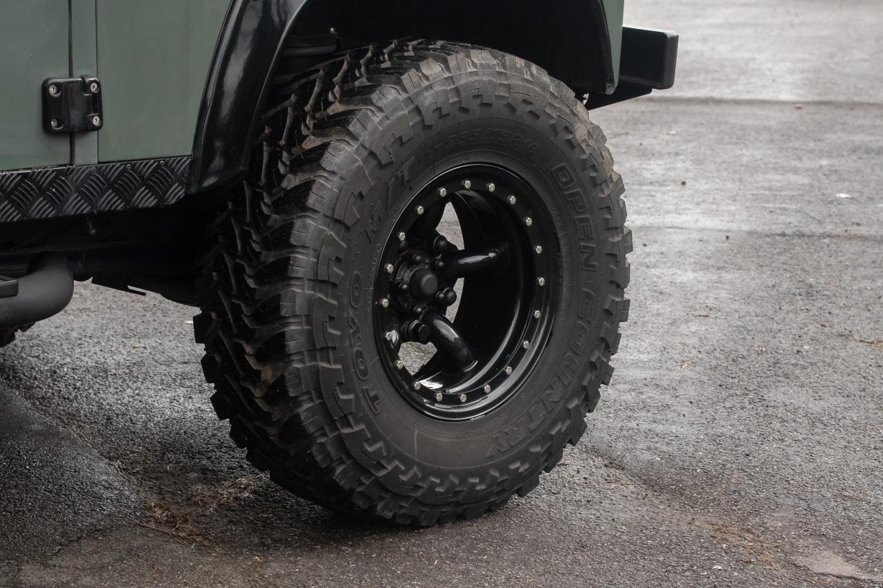 2010 Land Rover Defender 110