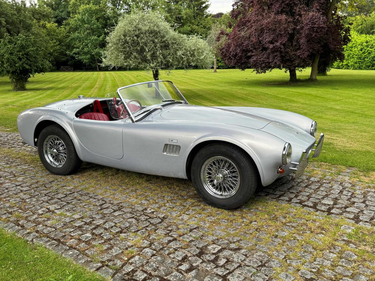 2001 AC Cobra by Hawk